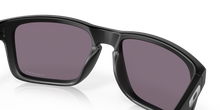 Load image into Gallery viewer, Oakley Sunglass - Holbrook OO9102