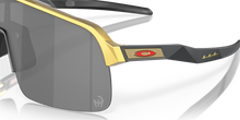 Load image into Gallery viewer, Oakley Sunglass _ Sutro Lite Patrick Mahomes II Collection 0OO9463