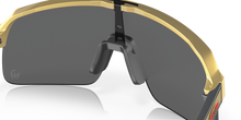 Load image into Gallery viewer, Oakley Sunglass _ Sutro Lite Patrick Mahomes II Collection 0OO9463