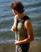 Load image into Gallery viewer, Follow Section Impact Vest