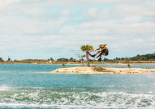 Load image into Gallery viewer, RONIX WAKEBOARDS 2026 - Krush - Modello - Mint / Merlot