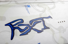 Load image into Gallery viewer, RONIX WAKEBOARDS 2026 - RXT - Blackout Technology - White / Blue / Neon