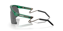 Load image into Gallery viewer, Oakley Sunglass _ BXTR Metal Trans Viridian w/ Prizm Black 0009237
