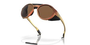 Oakley Sunglass _ Clifden Coalesce Collection 0OO9440