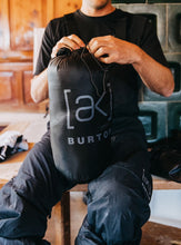 Load image into Gallery viewer, BURTON JACKET _ Men's [ak]® Expedition Down
