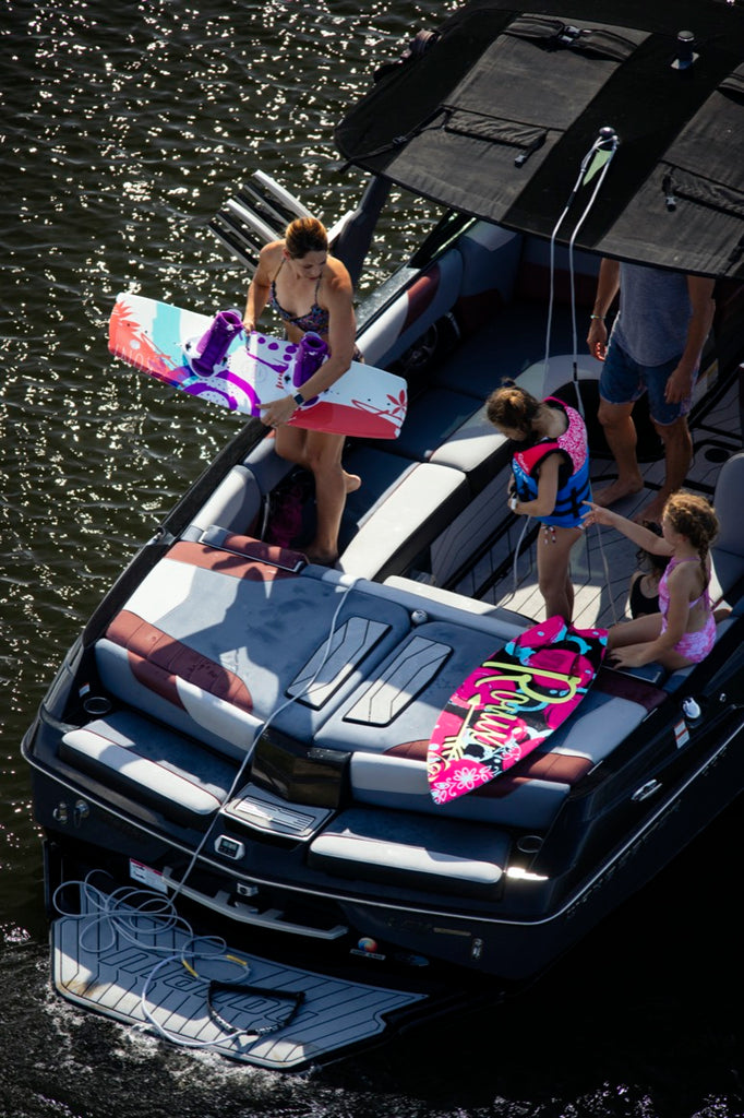 RONIX 2023 - August - White / Purple / Coral / Blue