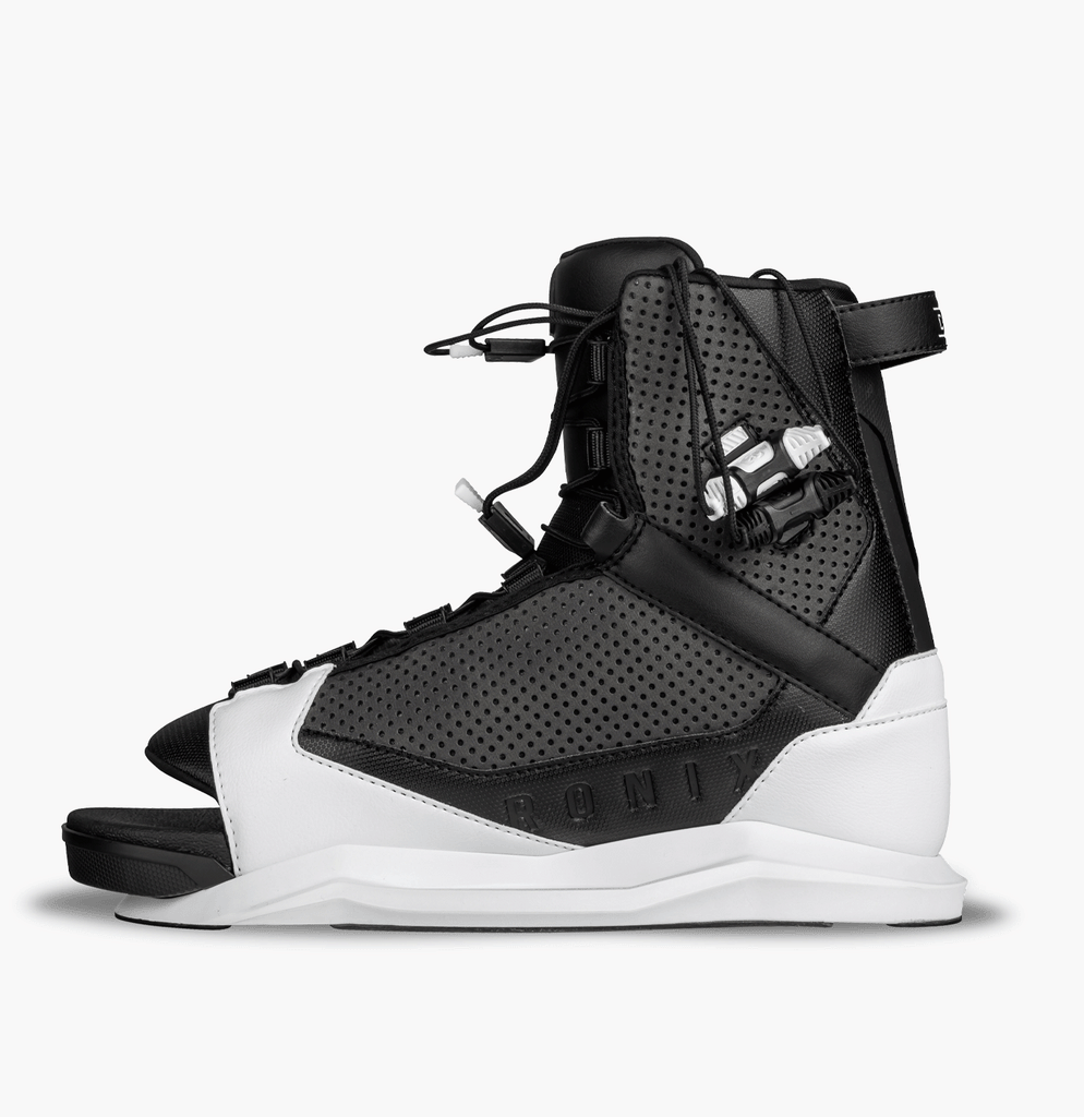 RONIX BOOTS 2023 - District - Stage 2 - White / Black