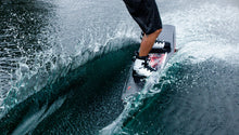 Load image into Gallery viewer, RONIX WAKEBOARDS 2025 - Kinetik Project - Springbox 2 - Shattered Black
