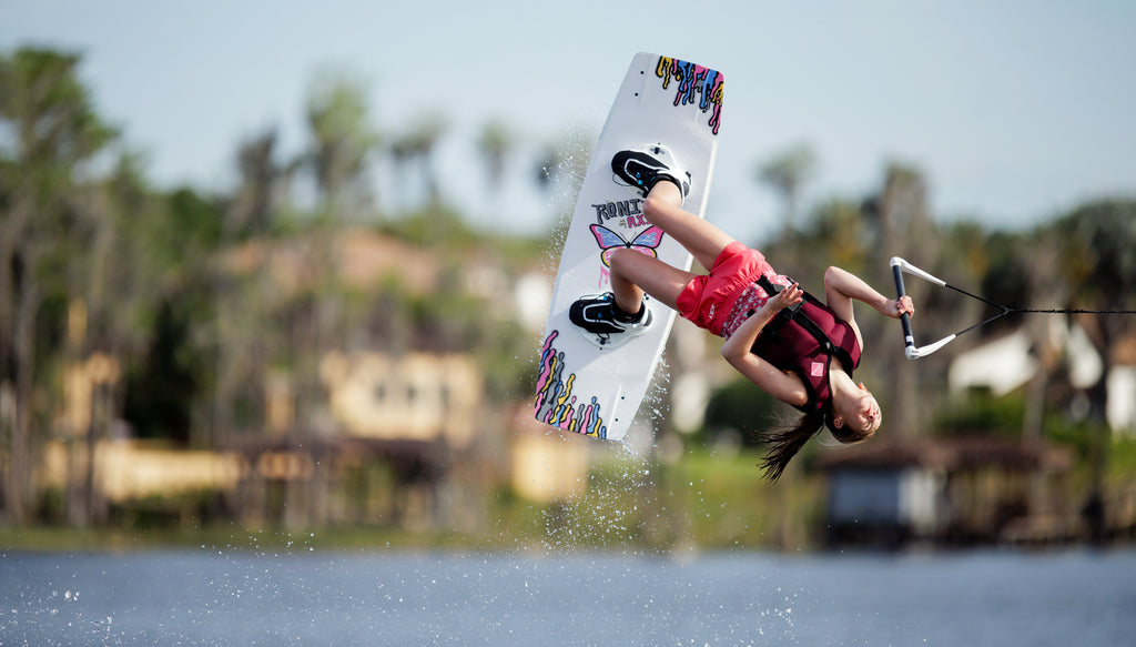 RONIX WAKEBOARDS 2025 - Girl's RX1 - Air Core 3 - Checkered Butterfly