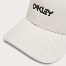Load image into Gallery viewer, Oakley 6 Panel Stretch Metallic Hat (Mist/Black)
