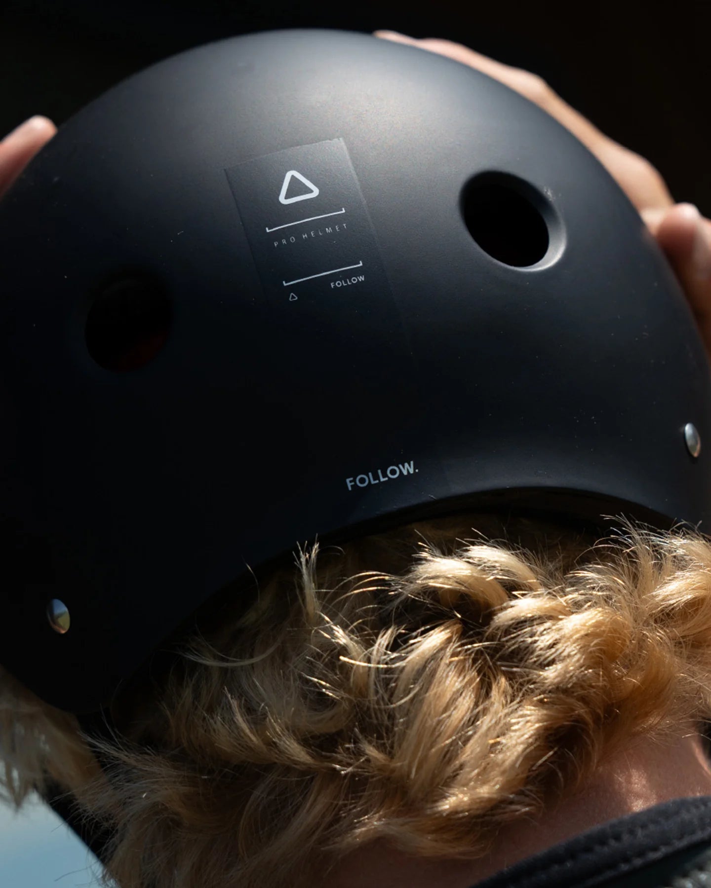 FOLLOW PRO HELMET - MATTE BLACK