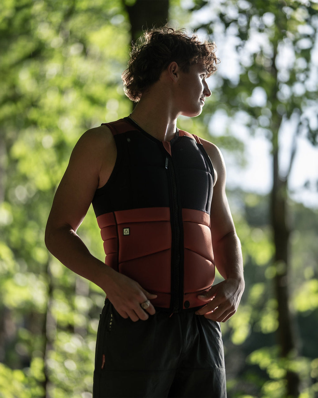 Follow Gratis Impact Vest