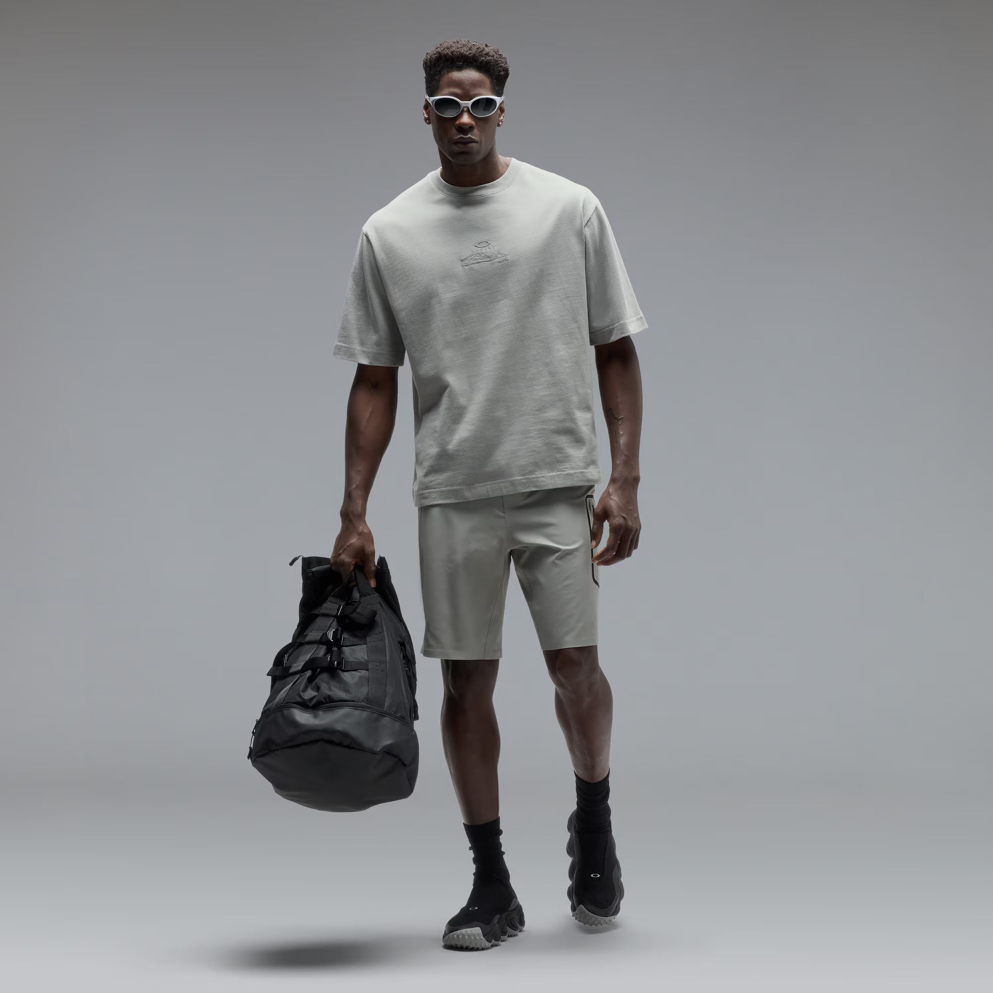 Oakley T-Shirt Mtn Ridge Embroidered Tee (Cement)