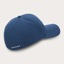 Load image into Gallery viewer, Oakley Bark Embossed Hat (Abyss)
