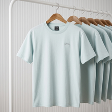 Load image into Gallery viewer, Oakley T-Shirt Relax Tee 2.0 (Frost)
