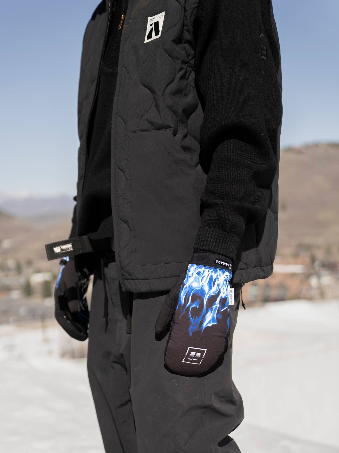 ARMADA _ CARMEL WINDSTOPPER MITT GLOVE - Cold Smoke