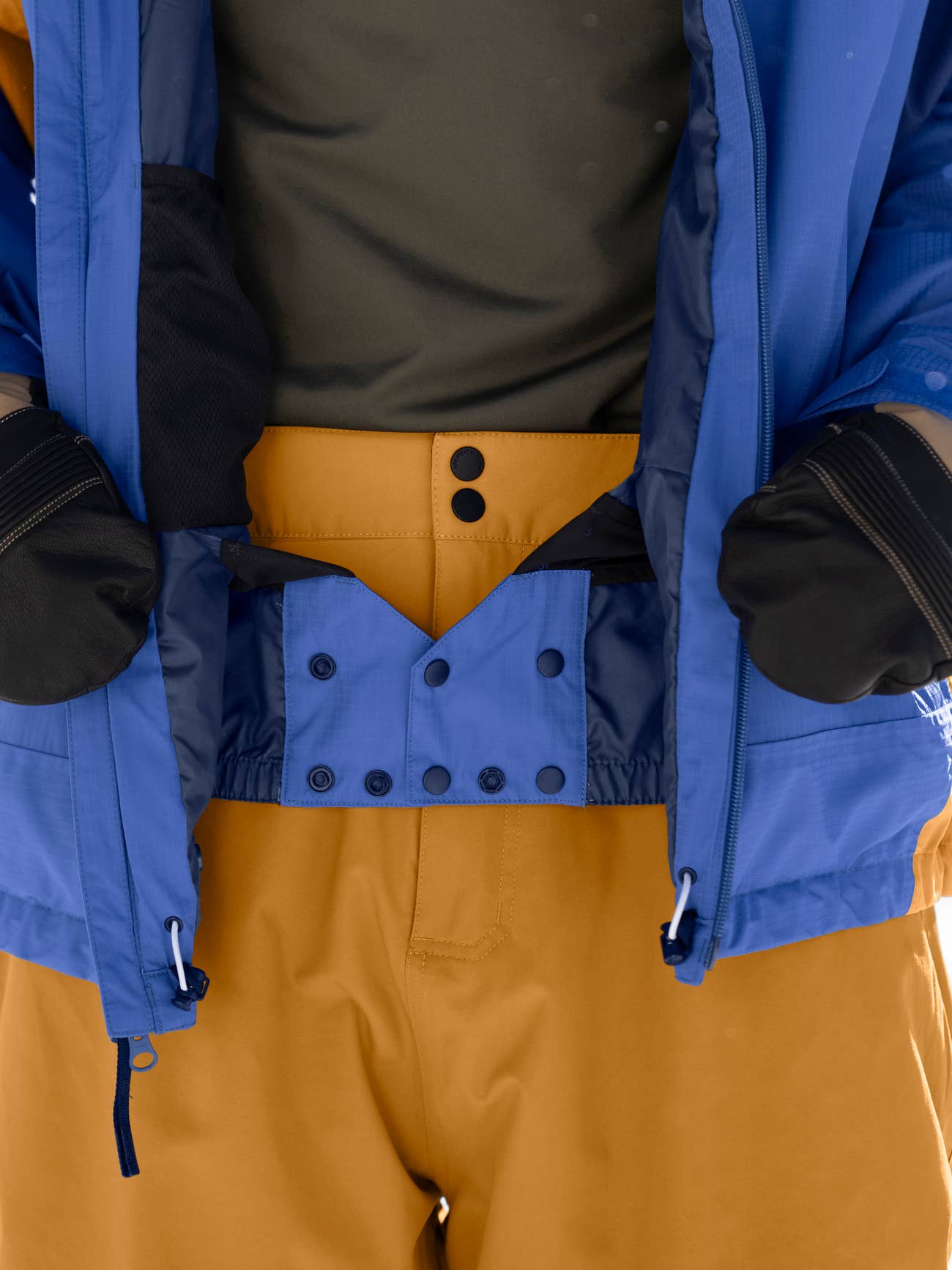 ARMADA _ ANSEL 2L SHELL JACKET - Dazzler-Navy-Golden