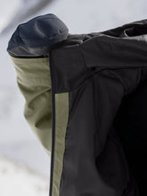 Load image into Gallery viewer, ARMADA _ NYLIE 2L INSULATED JACKET - Olive-Macha-Black
