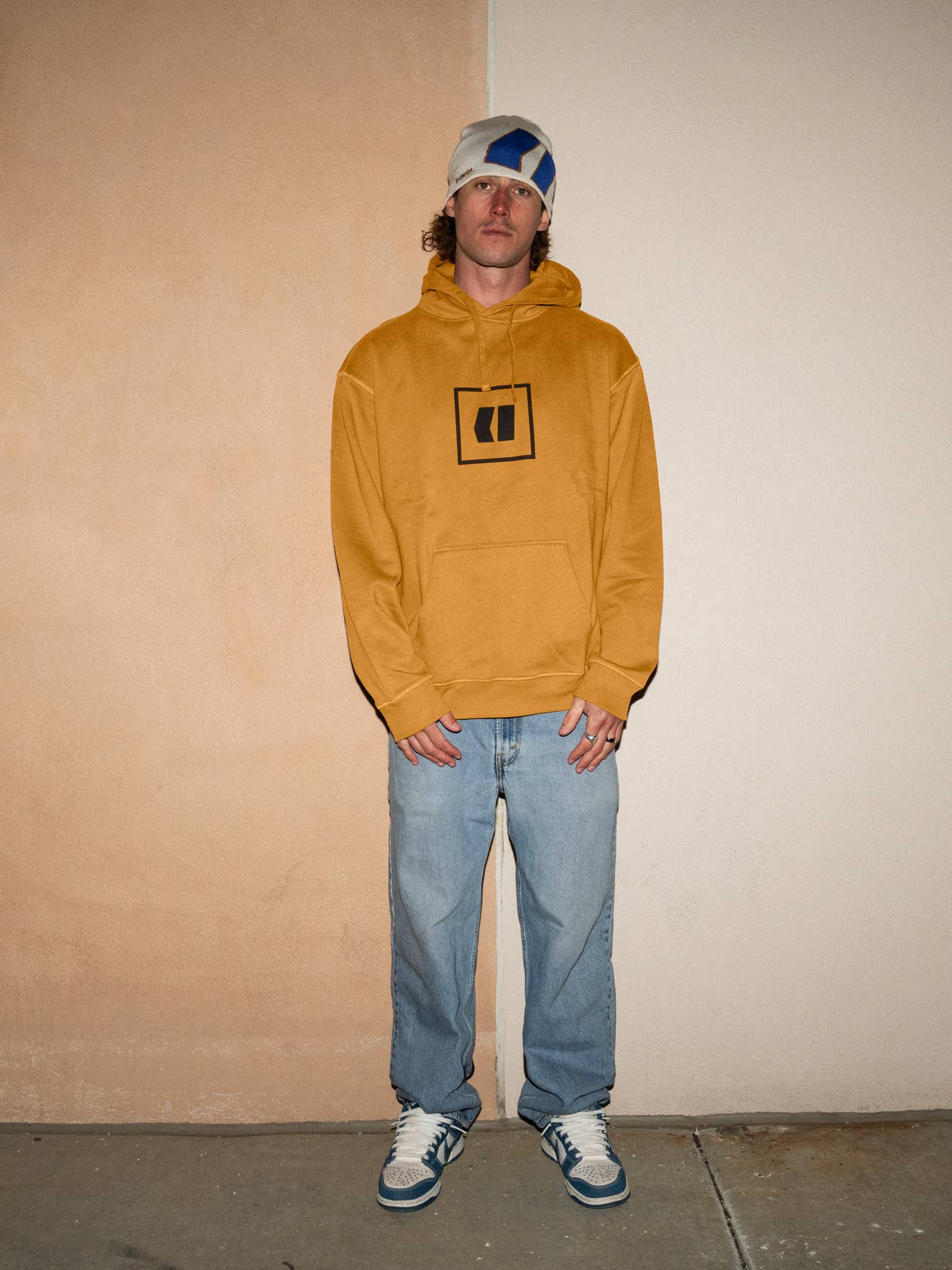 ARMADA _ ICON HOODIE - Golden Brown