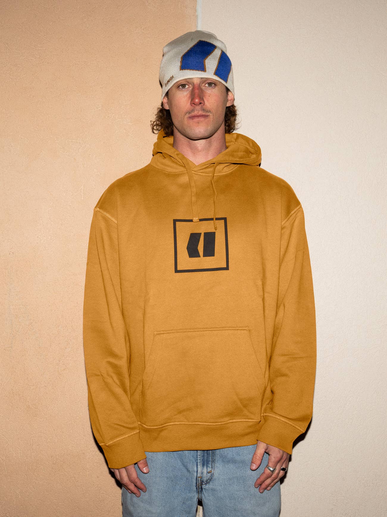 ARMADA _ ICON HOODIE - Golden Brown