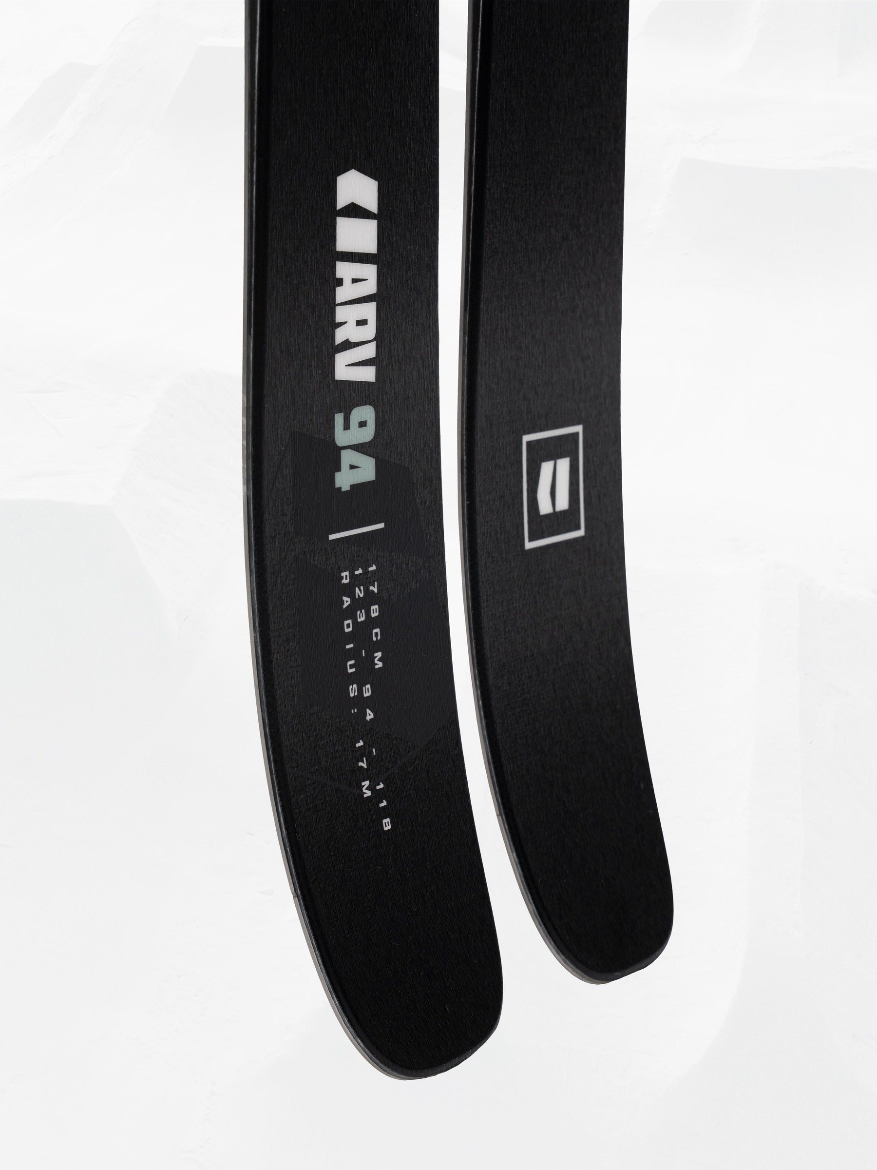 ARMADA ARV 94 SNOW SKI