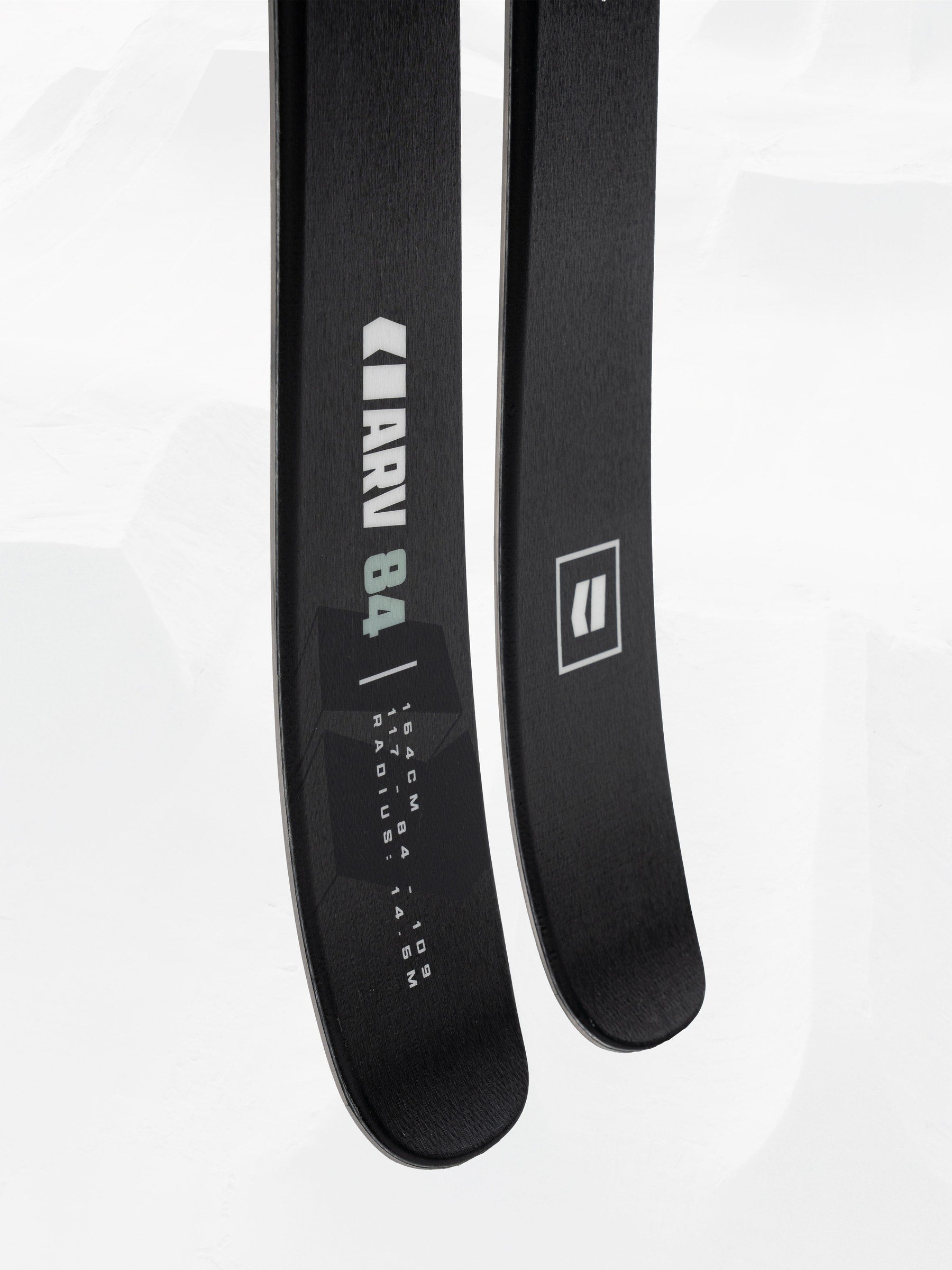 ARMADA ARV 84 SNOW SKI