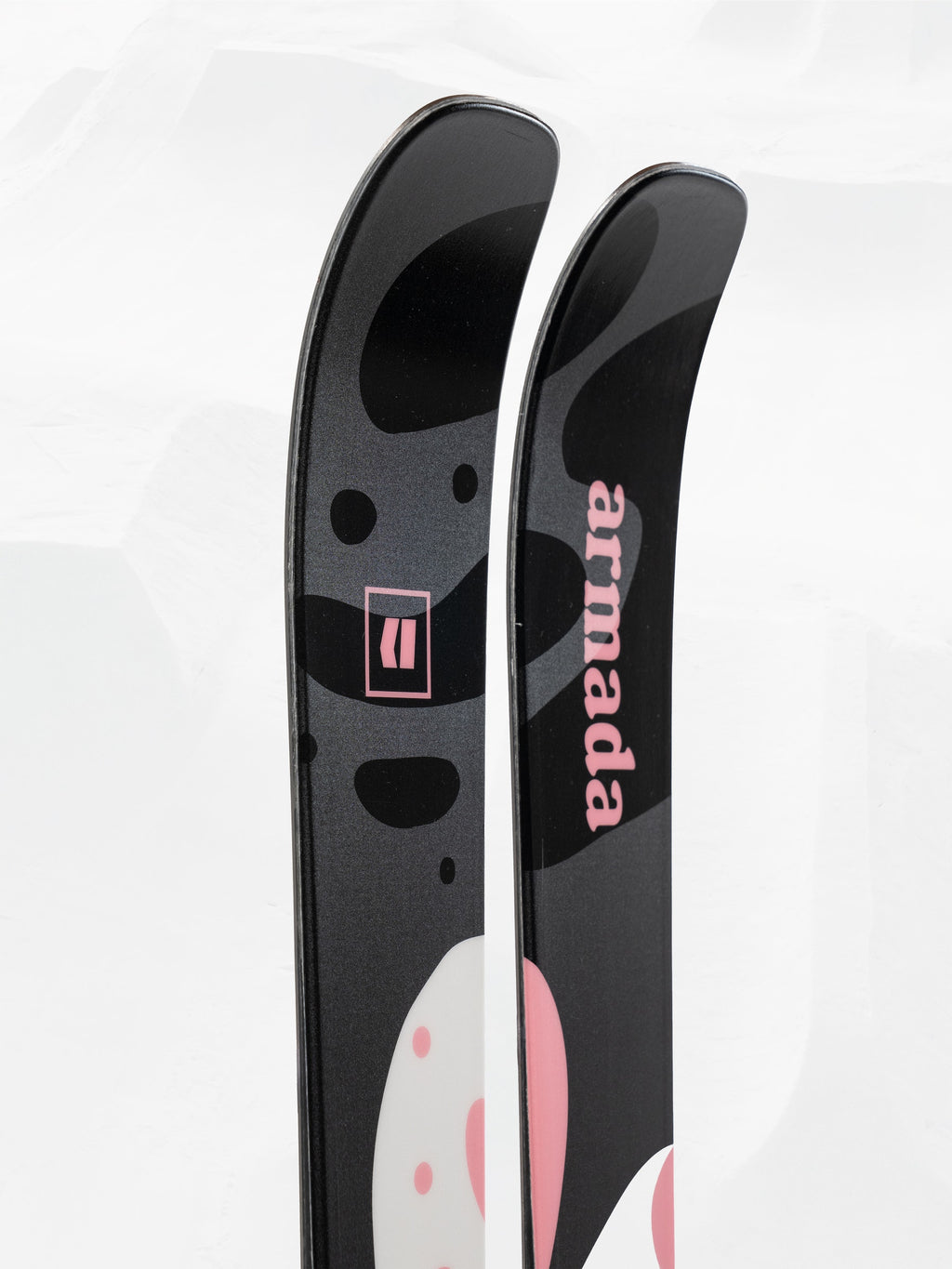 ARMADA ARW 88 SNOW SKI