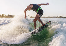 Load image into Gallery viewer, RONIX WAKESURF 2026 - Carbon Air Core 4 Skimmer - Black / White / GP Yellow
