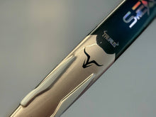 Load image into Gallery viewer, HEROES - PADEL RACKET - TAURUS 2026
