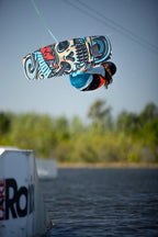 RONIX WAKEBOARDS - ATMOS KID'S PARK BOARD -  SPINE FLEX - White / Blue / Red