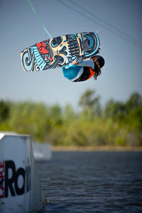 RONIX WAKEBOARDS - ATMOS KID'S PARK BOARD -  SPINE FLEX - White / Blue / Red