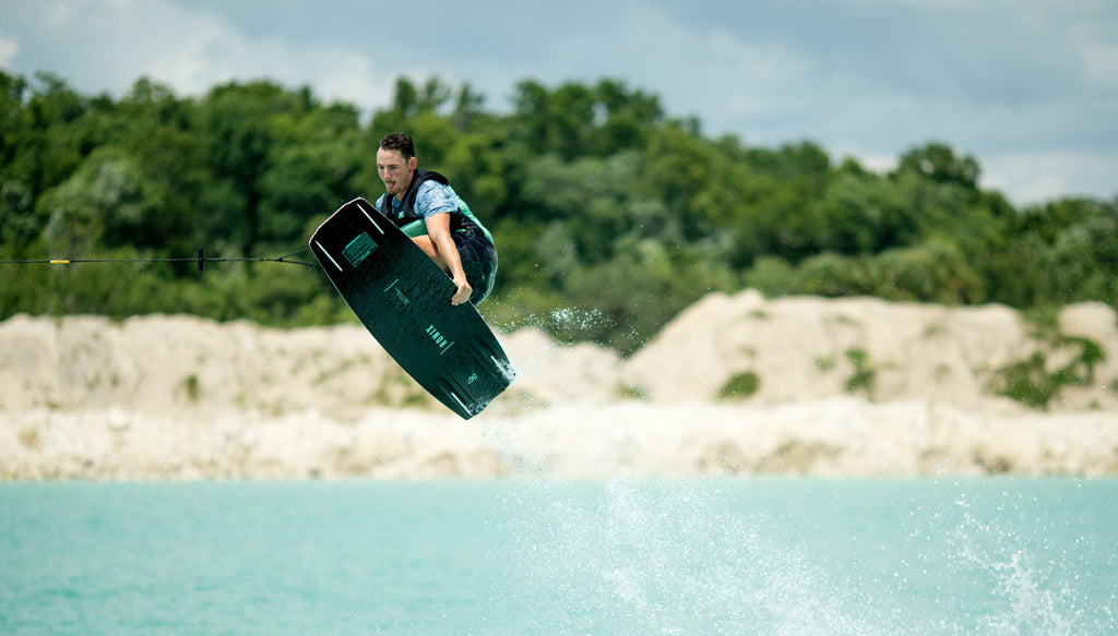 RONIX WAKEBOARDS - ONE TIMEBOMB | BOAT BOARD 2021